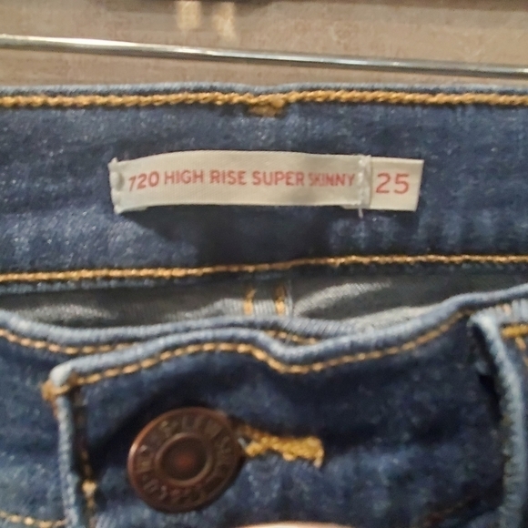 Levi's 720 High Rise Super Skinny Jeans - Picture 6 of 7
